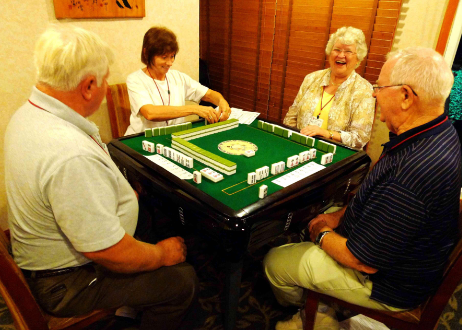 Half Day Chengdu Local Life Experience Tour with Mahjong Learning 