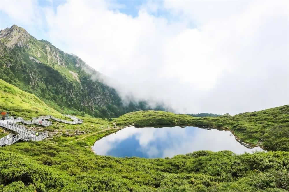4 Days Dali Highlight Tour with Cangshan Mountain Hiking