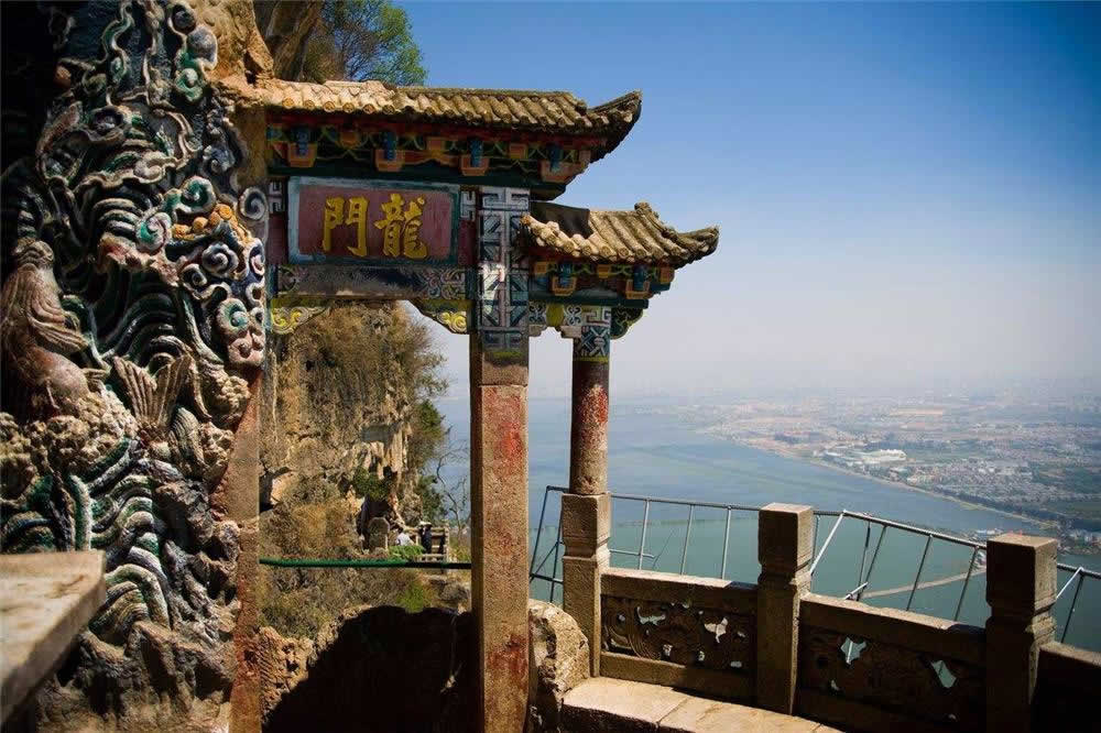 Wonders of Yunnan: 5 Days Kunming & Dali Highlights Exploration Tour