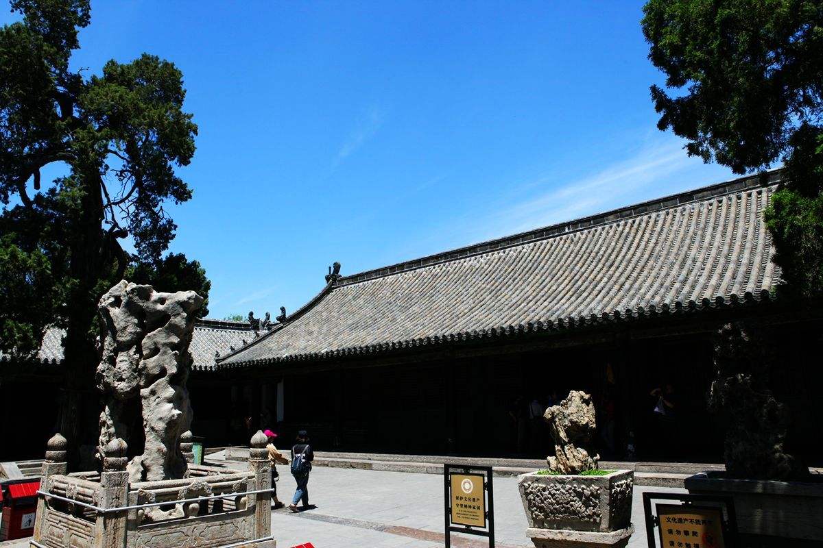 Confucians_Temple_2.jpg