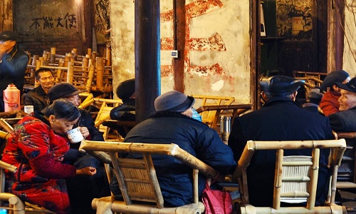 Scene-inside-teahouse