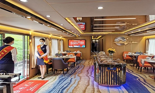 Luxury-5-Star-Li-River-Cruise-Lower-Deck