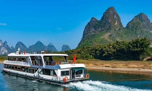 Deluxe-4-Star-Li-River-Cruise-Boat-Exterior