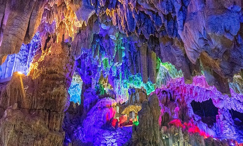 Reed-Flute-Cave-Guilin