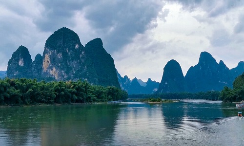 Deluxe-4-Star-Li-River-Cruise-Scenery