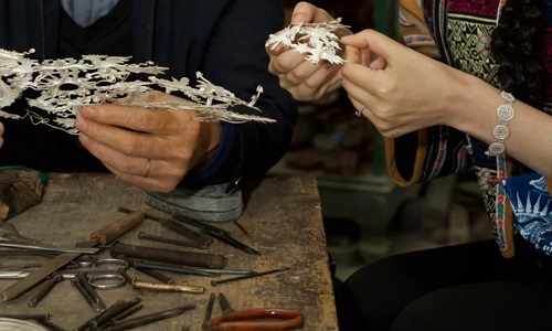 silver-ornament-workshop silver-ornament-workshop