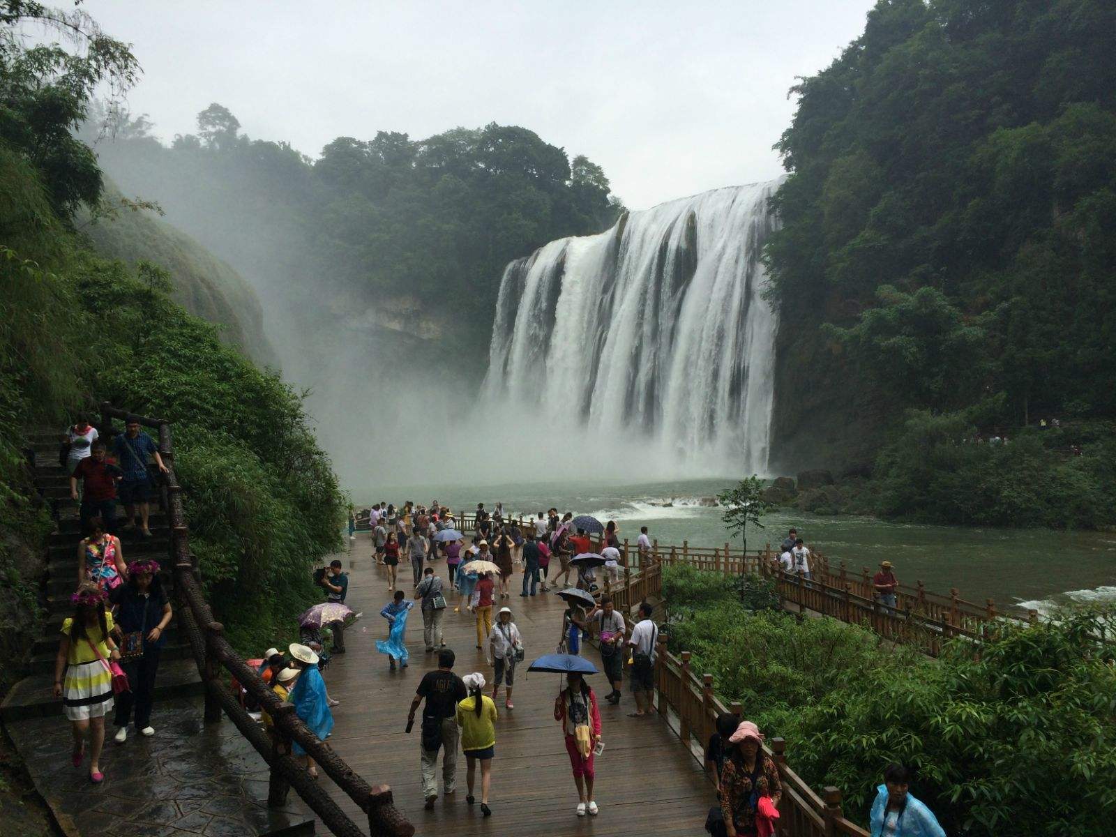 Huangguoshu-Waterfalls-Guiyang Huangguoshu-Waterfalls-Guiyang