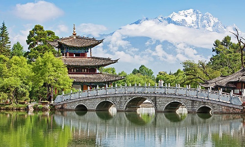 Black-Dragon-Pond-Park-Lijiang Black-Dragon-Pond-Park-Lijiang