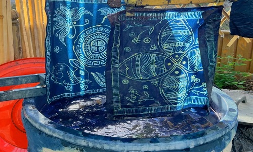 wax-resist-dyeing wax-resist-dyeing