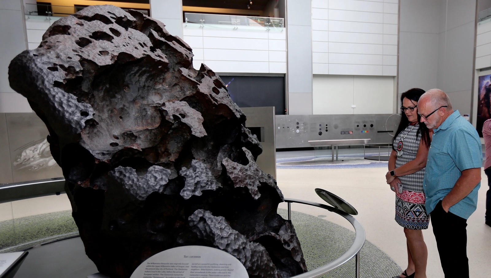 Meteorite-Museum-1 Meteorite-Museum-1