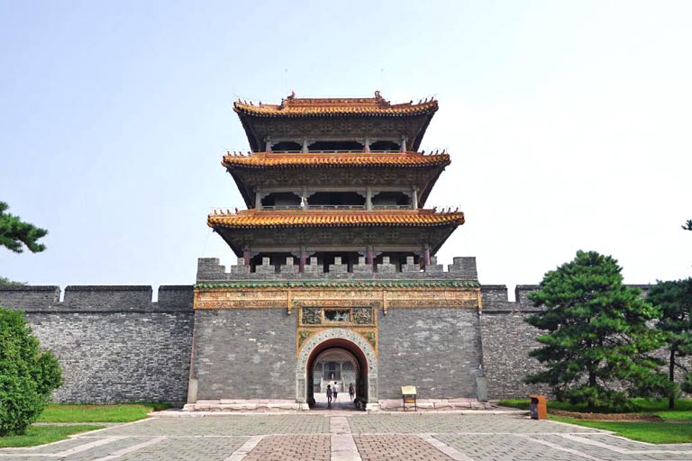 Zhaoling-Mausoleum-1 Zhaoling-Mausoleum-1