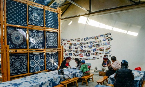 Zhoucheng-Tie-Dyeing Zhoucheng-Tie-Dyeing