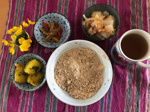 tsampa-porridge-1 tsampa-porridge-1