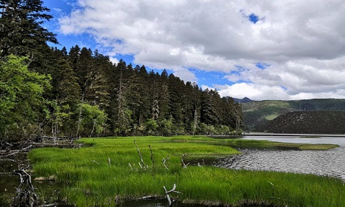 Potatso-National-Park-Shangri-la Potatso-National-Park-Shangri-la