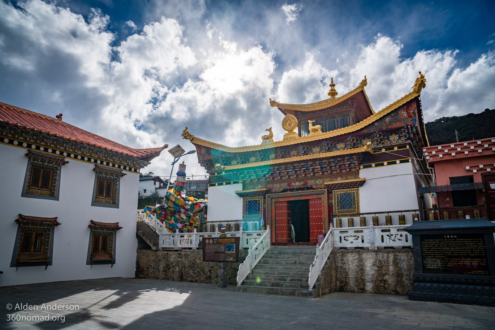 Feilai-Monastery Feilai-Monastery