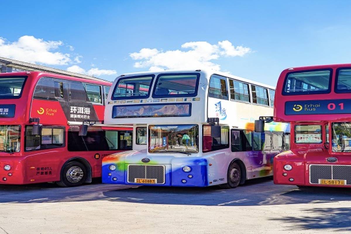 Erhai-Lake-Sightseeing-Car-Tour Erhai-Lake-Sightseeing-Car-Tour