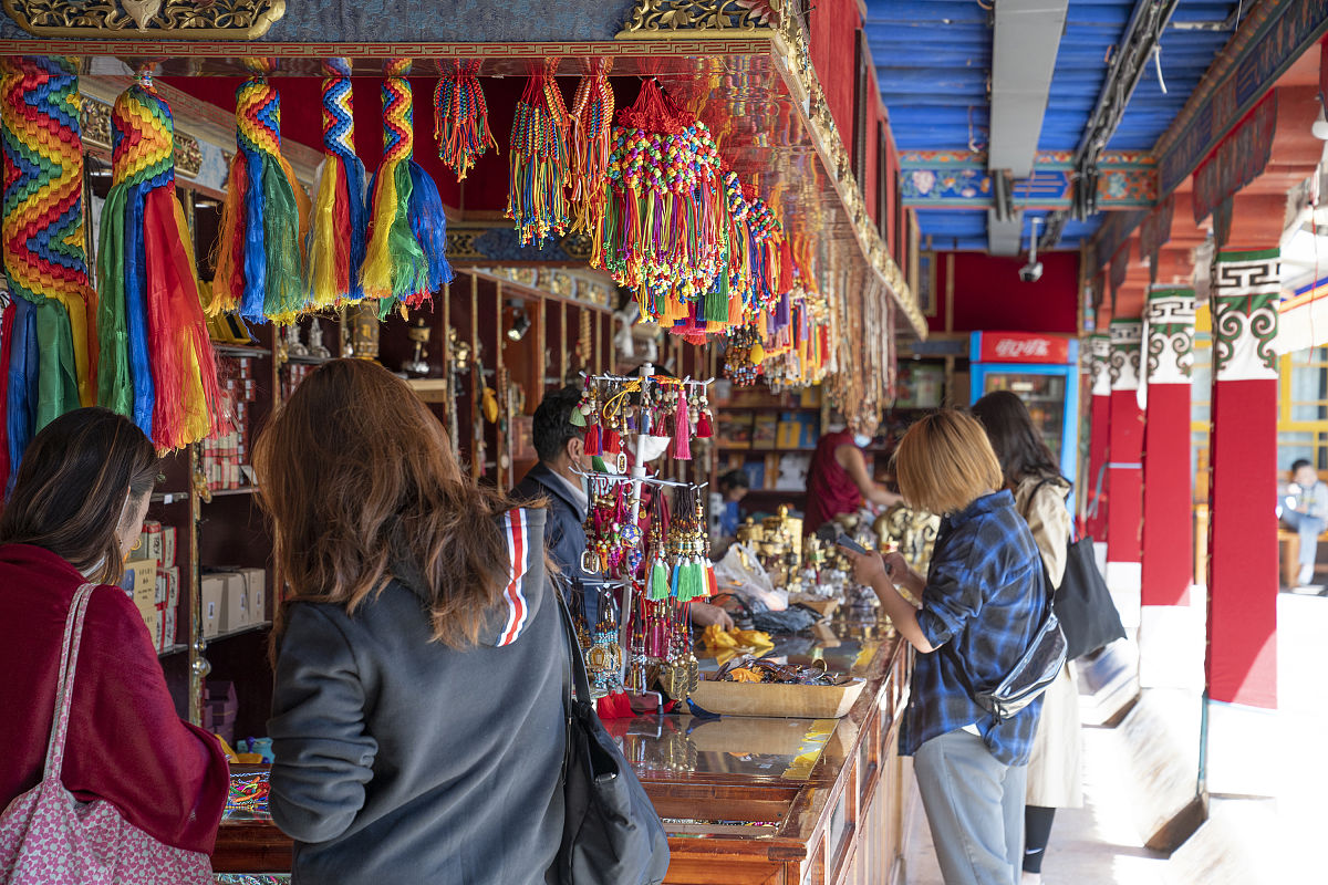 Tibetan-Local-Market Tibetan-Local-Market