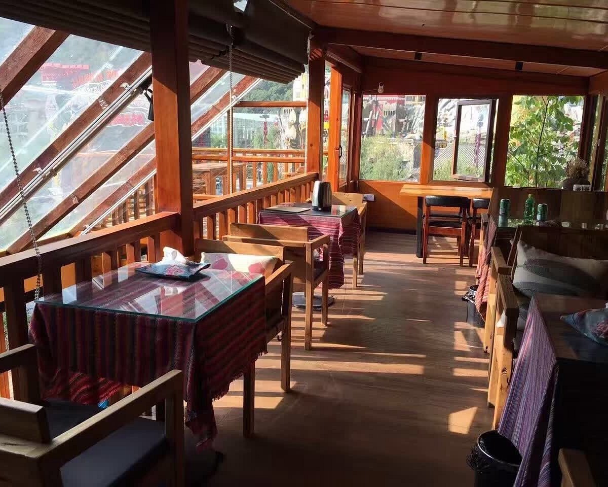 Jiuzhaigou-Restaurant-3 Jiuzhaigou-Restaurant-3