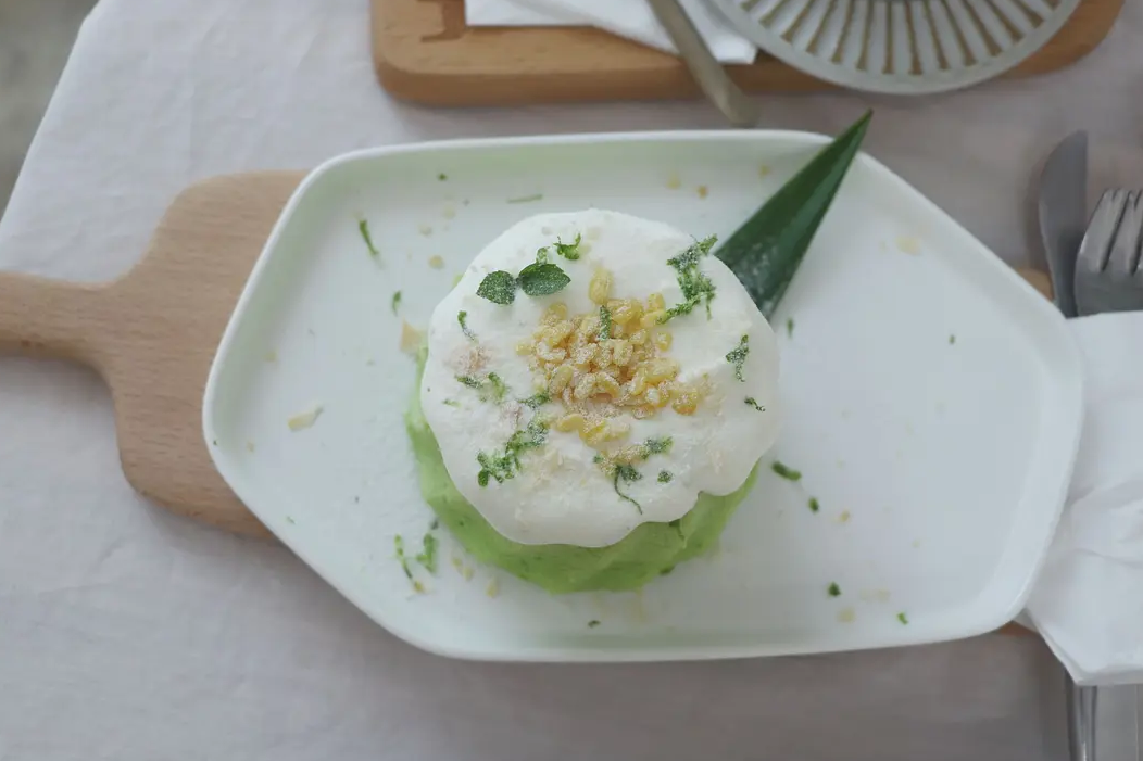 Little-Travel-1 Little-Travel-1