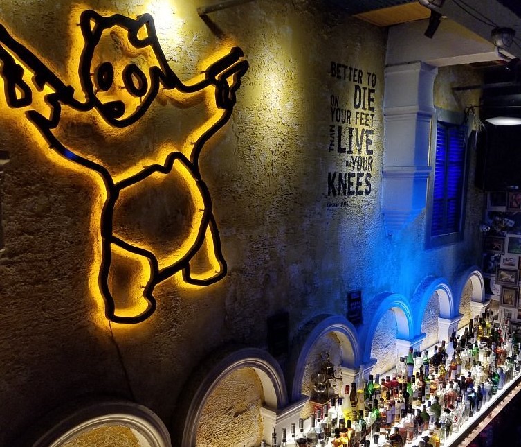 Revolucion-Cocktail-Chengdu-01 Revolucion-Cocktail-Chengdu-01