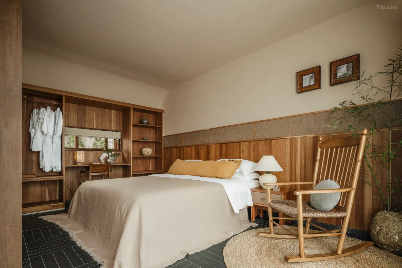 Hegu-Harmony-Valley-Retreat-01 Hegu-Harmony-Valley-Retreat-01