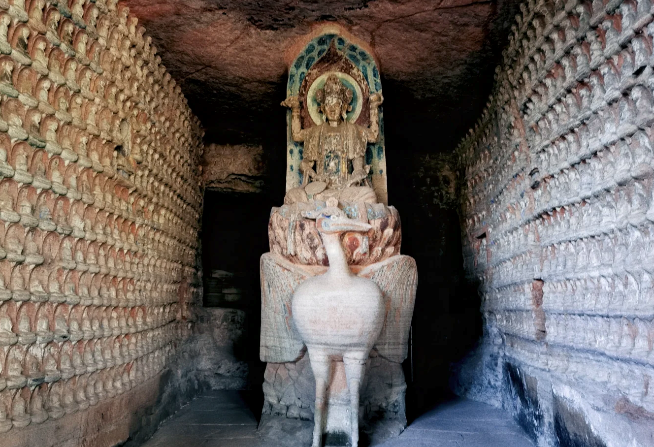 Chongqing-Dazu-Stone-Carvings-Appreciation-Cultural-Immersion-Experience-01 Chongqing-Dazu-Stone-Carvings-Appreciation-Cultural-Immersion-Experience-01