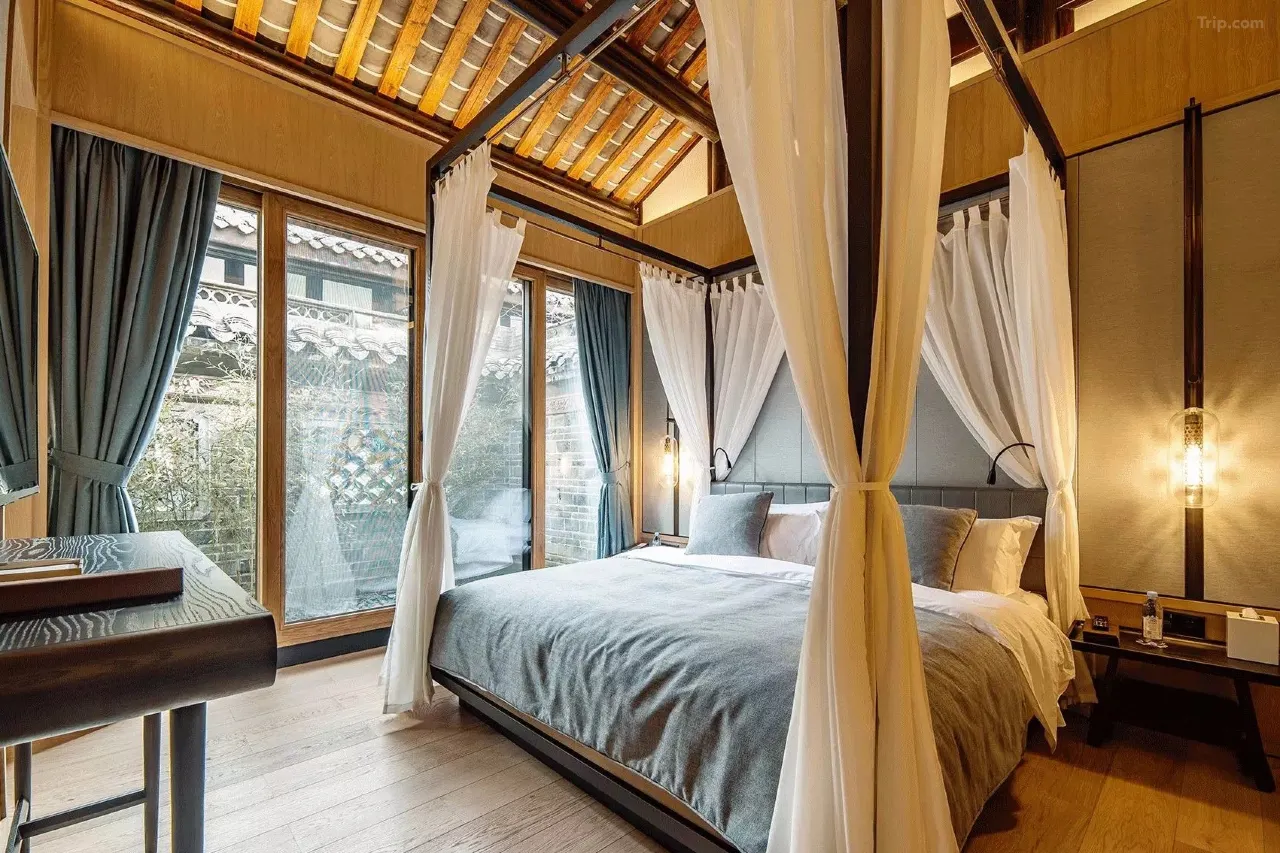 Dragon-Garden-Hotel-1 Dragon-Garden-Hotel-1